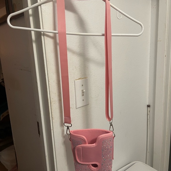 Water bottle carrier/sleeve - Picture 4 of 8
